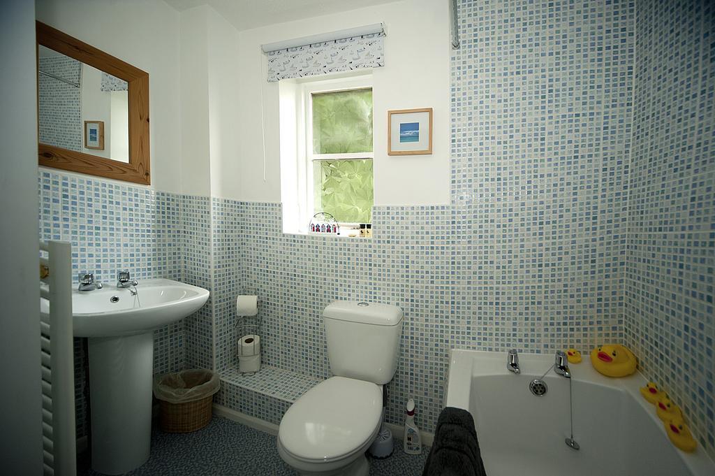 Grayz Townhouse - Free Onsite Parking For 2 Cars Villa Lincoln Cameră foto